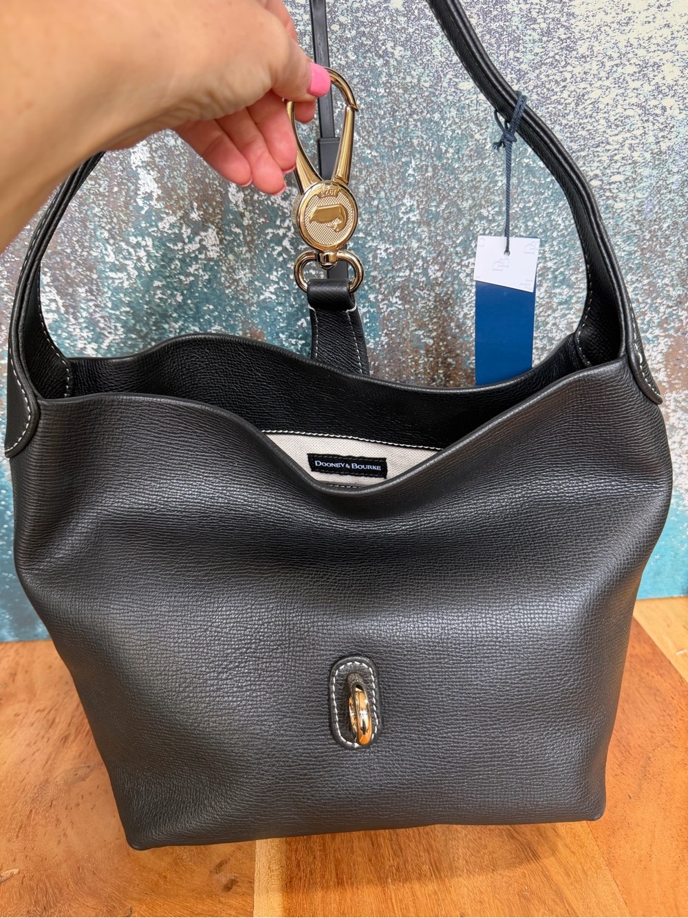 Dooney‎ & Bourke Classic Sorrento Logo Lock Sac Black Leather Hobo NWT - Picture 10 of 15